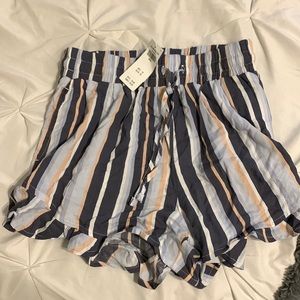 Hollister shorts! new with tags